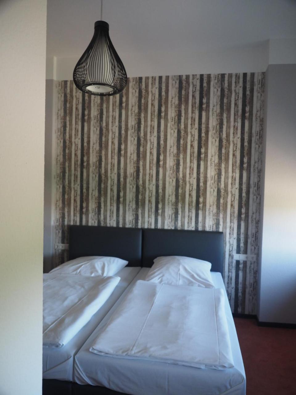 Hotel Kipphut Sarstedt Ngoại thất bức ảnh